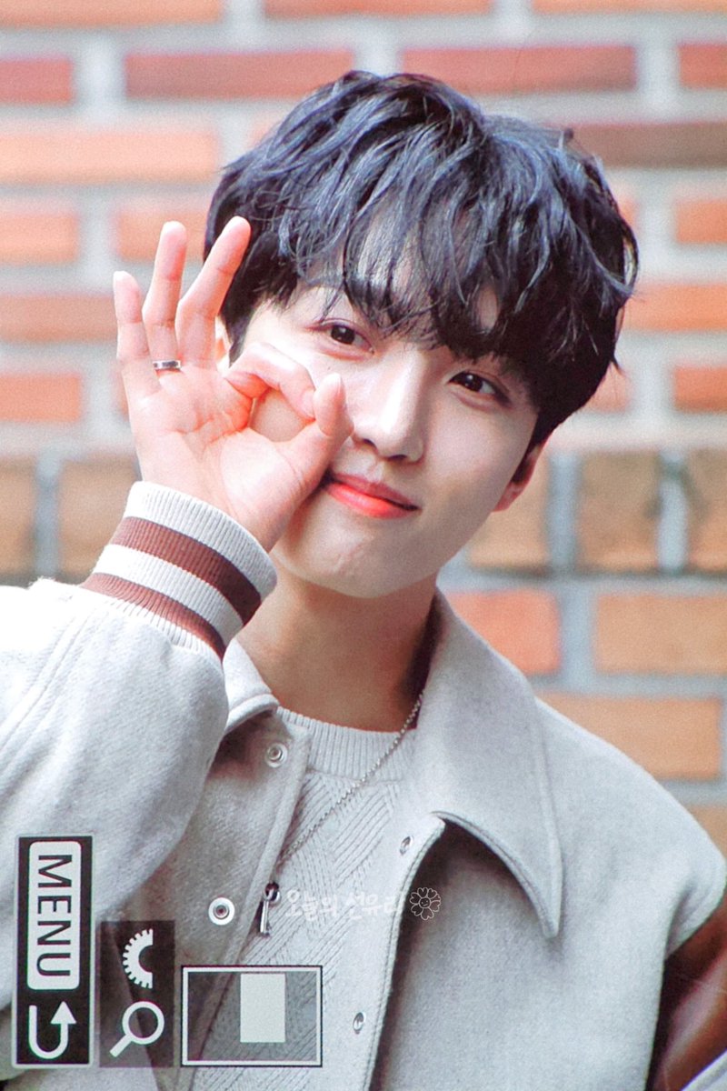 Bloom_1106's tweet photo. 260301 써니텐 𝙿𝚛𝚎🌸   

한창 귀여울 나이😉

@yyyein_n #SUNYOUL #선율 #내마음_블룸블룸 https://t.co/gy0u3FFvxH