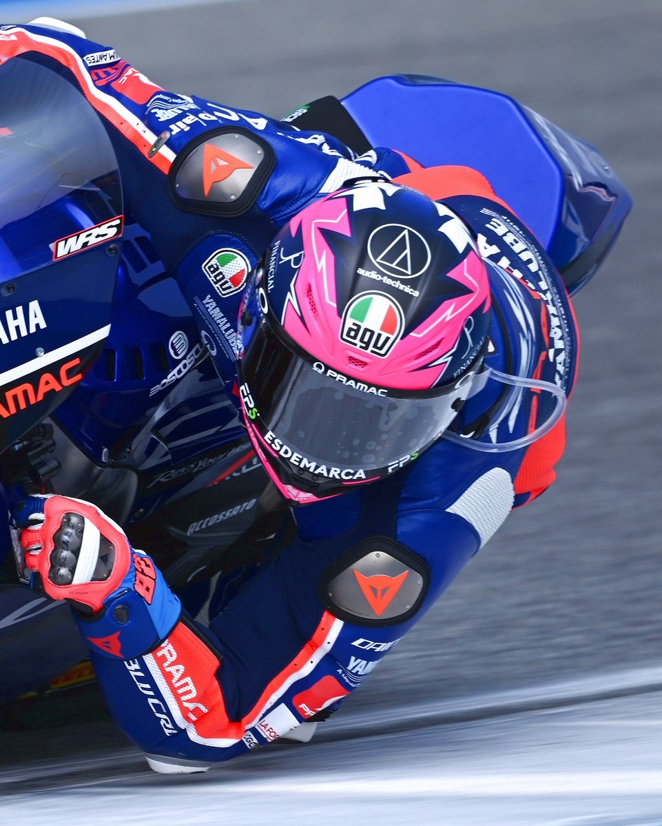 AGV Helmets tweet media