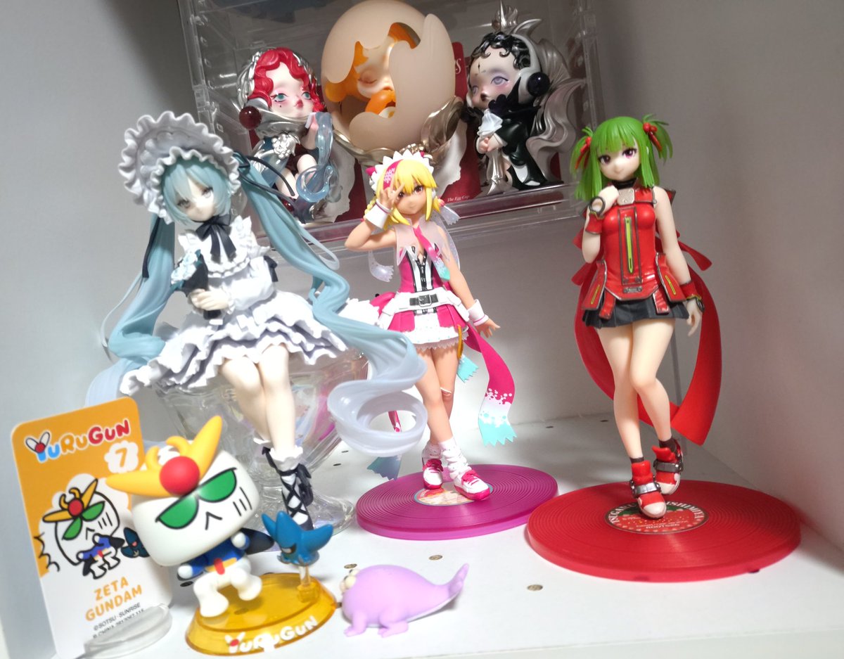 シアツガプライズフィギュアが届いたので飾った ところで明後日辺りに