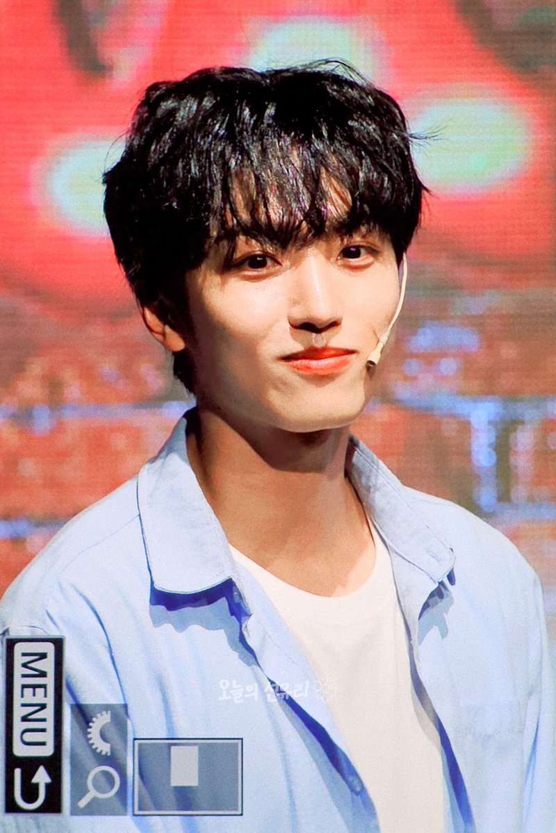 260301 써니텐 𝙿𝚛𝚎🌸   

안녕, 준호👋🏻

<a href="/yyyein_n/">선율 (선예인)</a> #SUNYOUL #선율 #내마음_블룸블룸