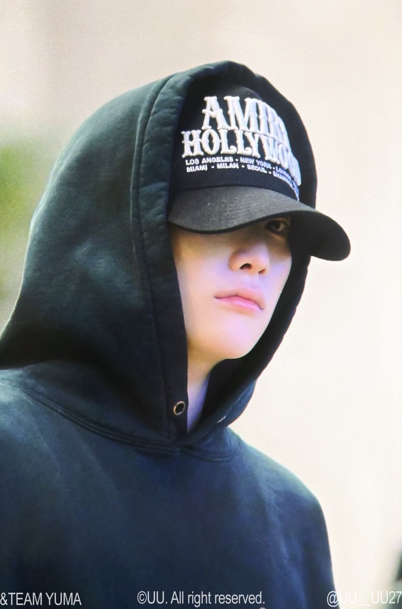 🐱ིྀ｡*ﾟUU tweet media