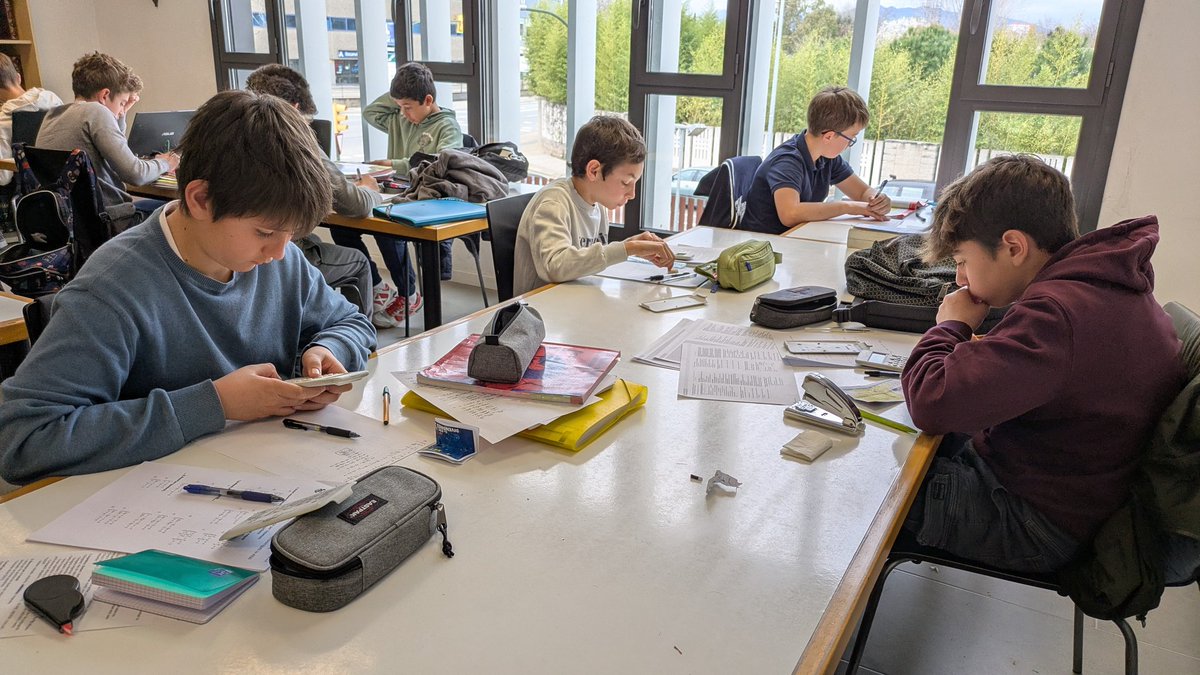 Segon dia de mòduls d'estudi... ganes de triomfar als trimestrals! 📚👨‍🎓💪