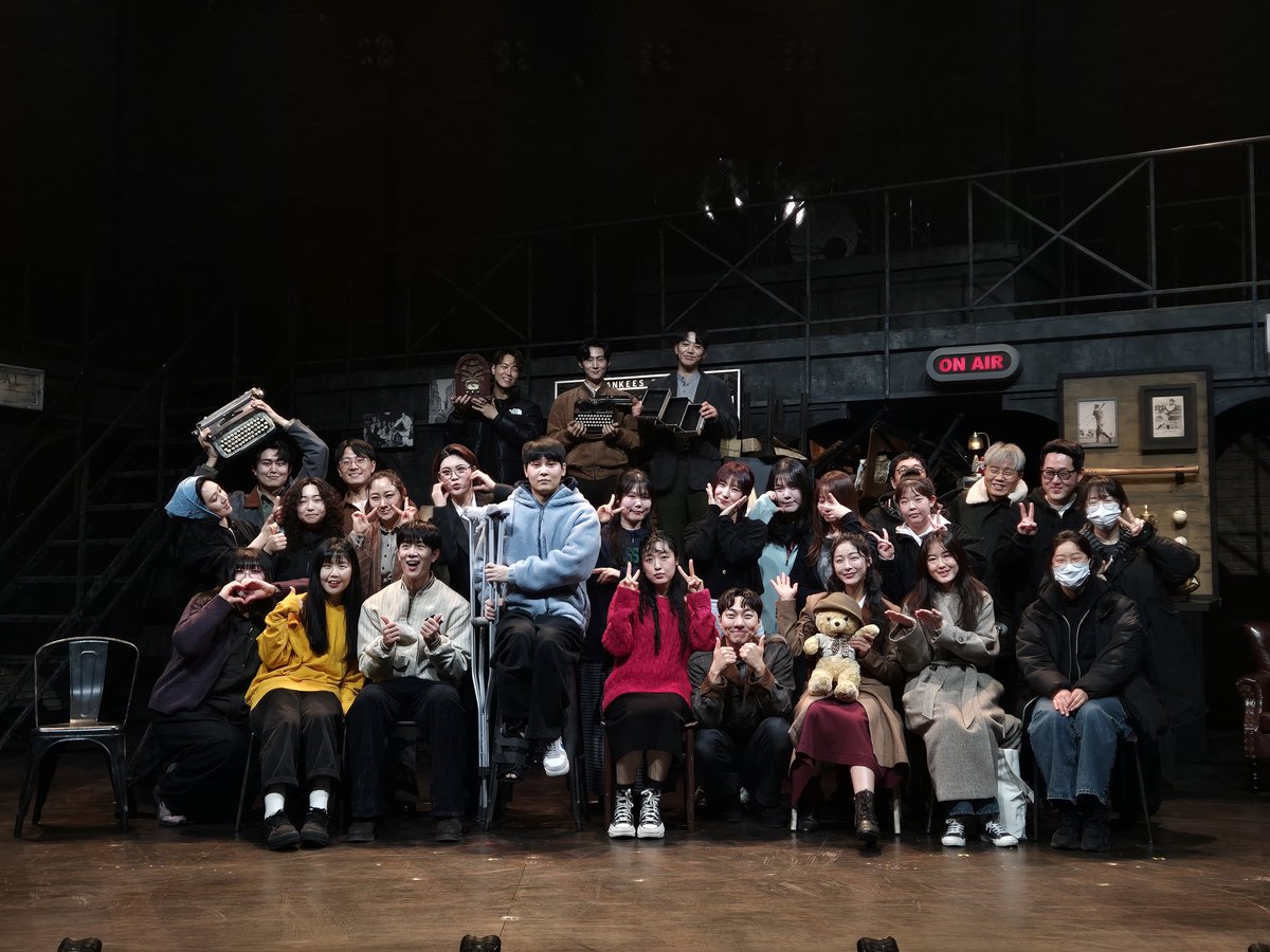 [#뮤지컬 #존도우]
John Doe good bye

오늘은 2025 뮤지컬<존 도우>
#최호승 배우와 #정우연 배우의 마지막 공연이 있었습니다.

뮤지컬 존도우가 따뜻한 위로와 응원이 되었길 바라며 보내주신 사랑에 진심으로 감사드립니다❤️