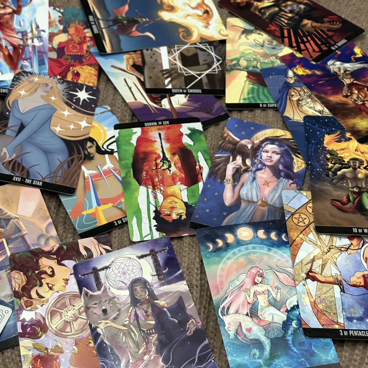 books_aladdin's tweet photo. เปิดรับพลังงานใหม่ไปกับโปรรีเซ็ตดวง 
ราคาน่ารักรับต้นเดือน

⚡️ด่วน! โปรฯ รีเซ็ตพลังงานไพ่ คืนนี้คืนเดียว

ค่าแลกเปลี่ยนพลังงาน
💸 คำถามทั่วไป 19.-
✍️สายผลิต 29.-

เลือกสำรับได้: น้องแมว 🐈 หรือ Vox 🎙

🌙 ทักแชท/คอมเมนต์จองด่วน ส่งคำตอบจบในคืนนี้! อย่าลืมแจ้งว่ามาจากโพสต์นี้นะ https://t.co/MHB3EQz2ST