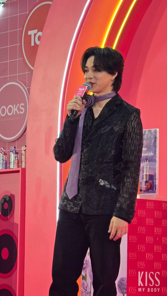 ลุคนี้ปังมากก แอดให้เลยล่ะ 😍😚✨️

BBAS TOPS OF BEAUTY

#TOPSTHAILAND #สวยคุ้มแบบตัวท็อปส์ #TOPSOfBeautyByLOOKS2026 #TOPSOfBeautyByLOOKS 
#KissMyBodyWithBas 
#ตัวหอมจนน่าคิสไปกับบาสหัสณัฐ #KissMyBodyxBasxTops