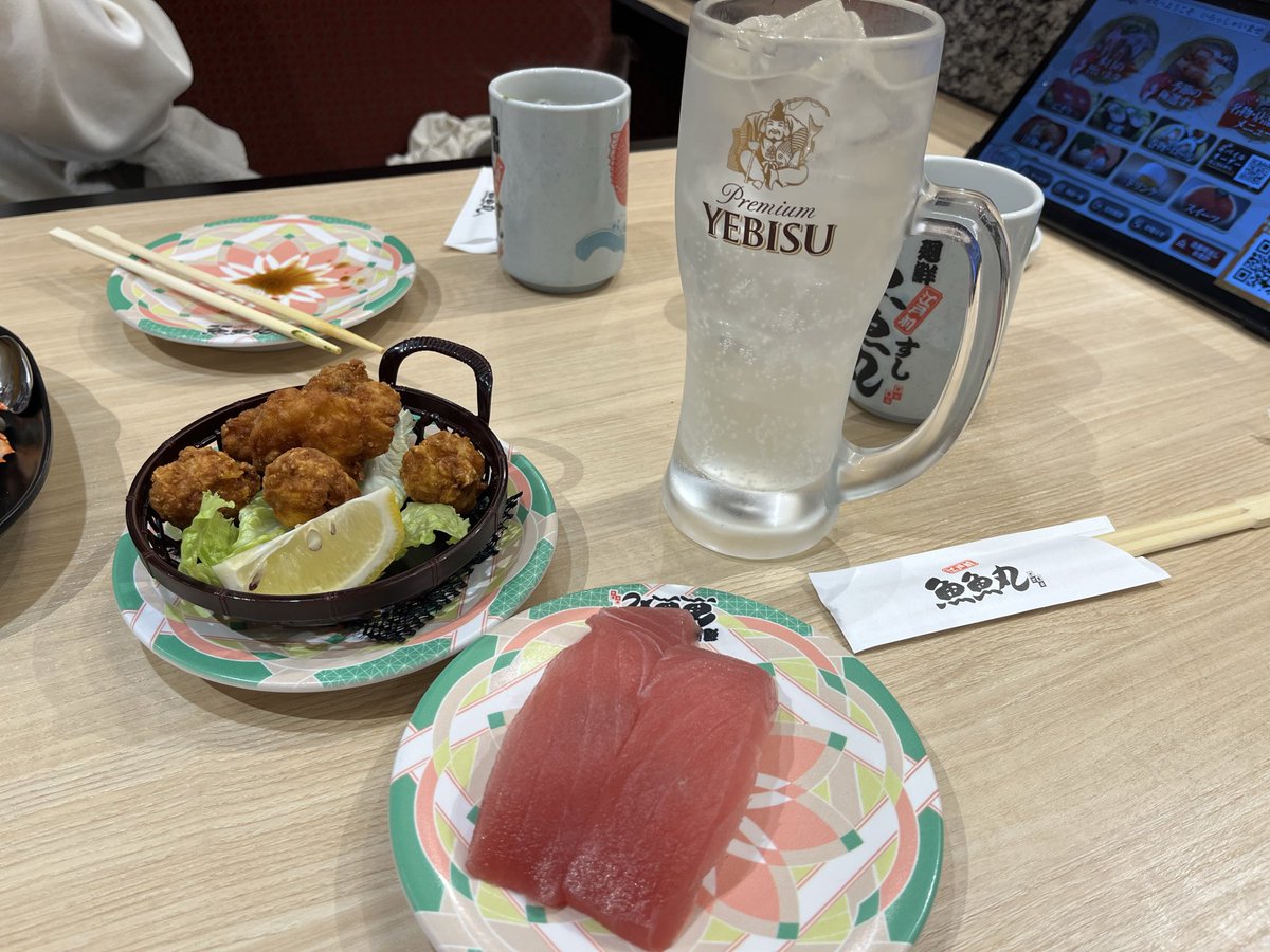 今日から3月突入…早すぎる😂
誕生日クーポン来てたから早速食べに来た🍣