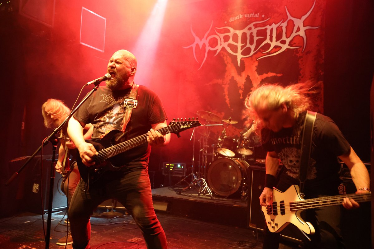 deadlystormzine's tweet photo. Photos - MORTIFILIA, NAHUM, INNERSPHERE - klub Divadlo pod Lampou, Plzeň - 27. 02. 2026: https://t.co/nvXijv5MJY #DeathMetal #thrashmetal #mortifilia #nahum #innersphere #koncert #Concert #PHOTOS .@NahumOfficial .@jakubasphyx https://t.co/rUfXxXtUFW