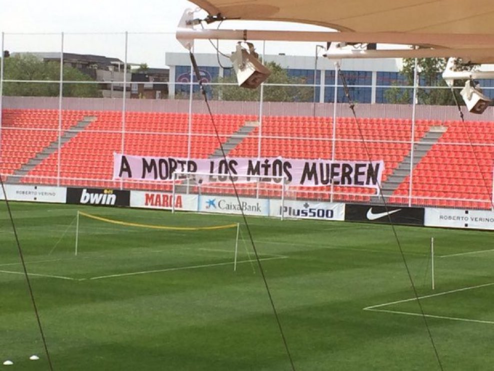 AHORA SI QUE SI

MARTES. 

A MORIR, LOS MÍOS MUEREN