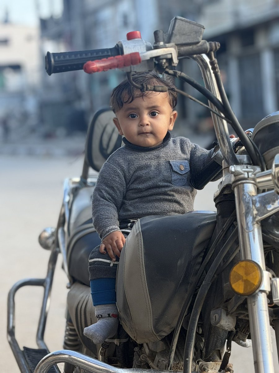 Humanity check ✔️ 💔
IIf you’re scrolling, PLEASE leave a dot.