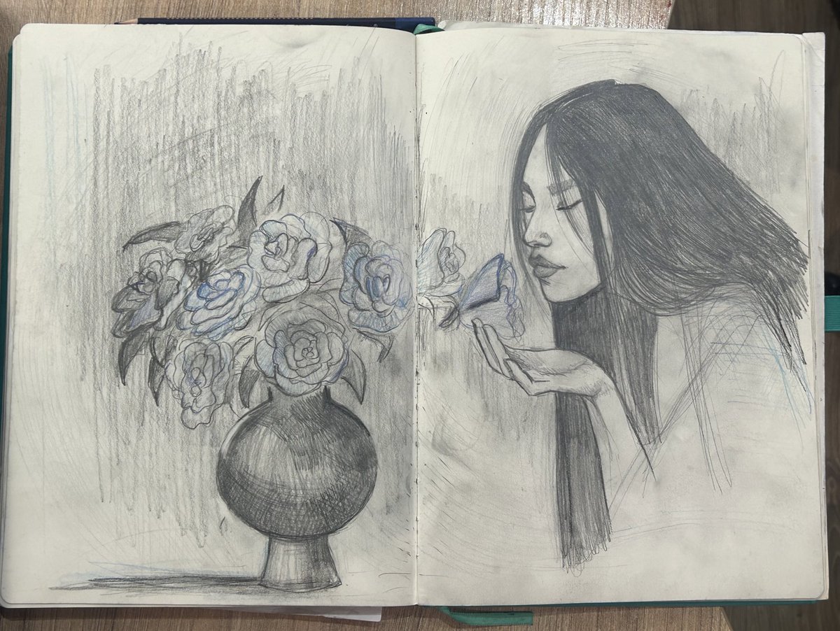 DrawingKittenn's tweet photo. new sketch 🦋
какие у вас любимые цветы?

#art #drawing #traditionalart #illustration #artshare https://t.co/xWCyXDCObU