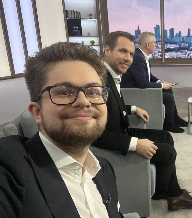 Wolność__Słowa tweet media