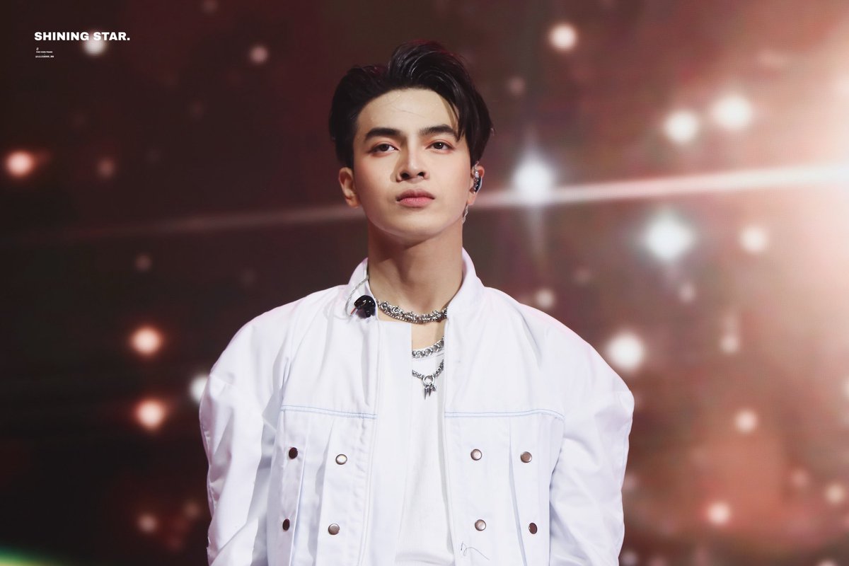 11132000_SS's tweet photo. 262802 — VXON’s First Concert ‘Kalawakan’

VXON KALAWAKAN SA SKYDOME
#VXONKalawakan #VXONFirstConcert #VXON 
@vxonofficial | @cornerstone_ofc https://t.co/2picKMdtNC