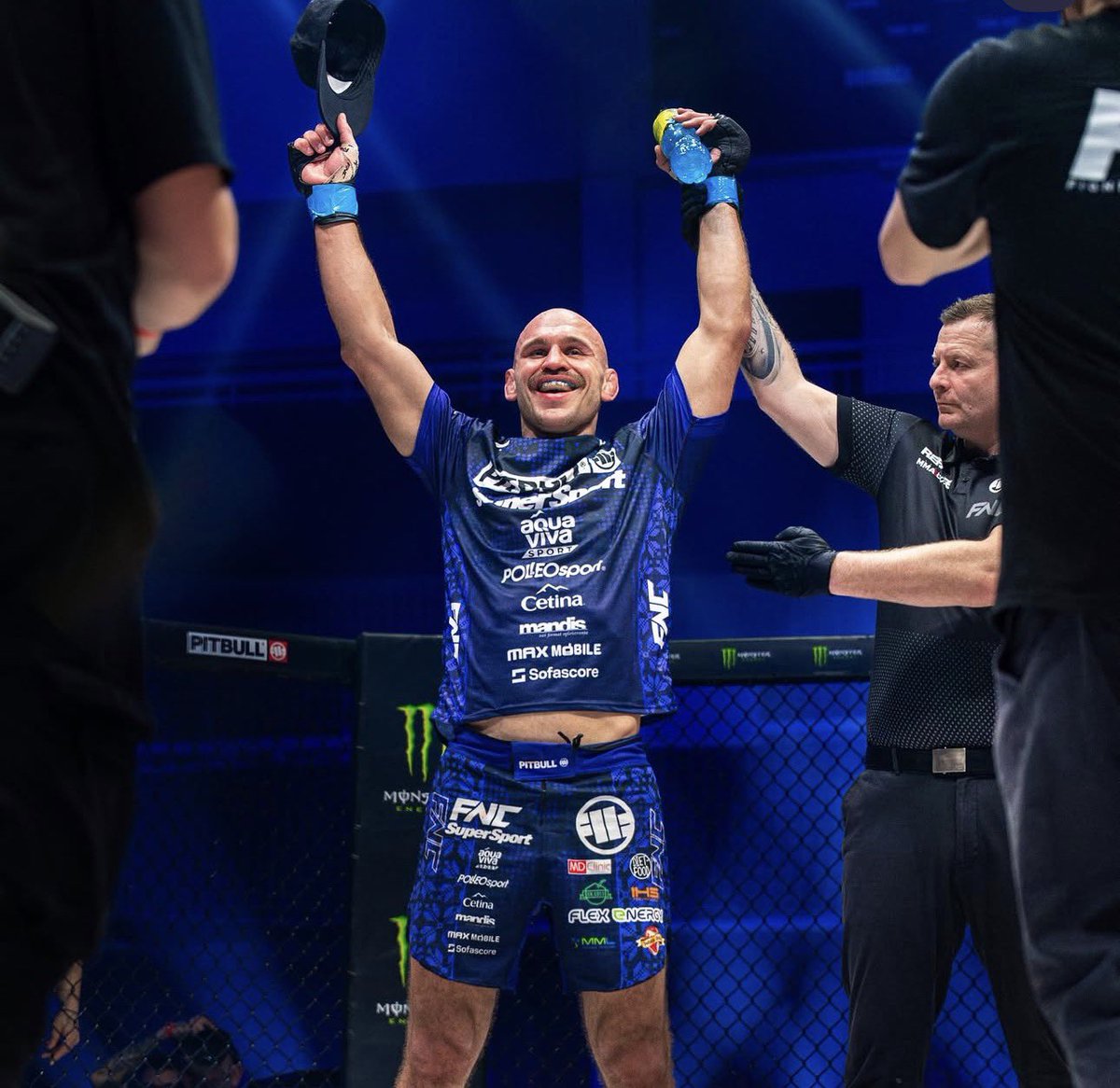 Piotr Strus tweet media