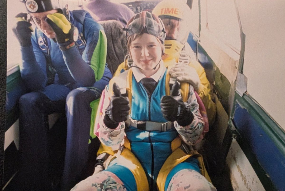 Sarah Dart tweet media