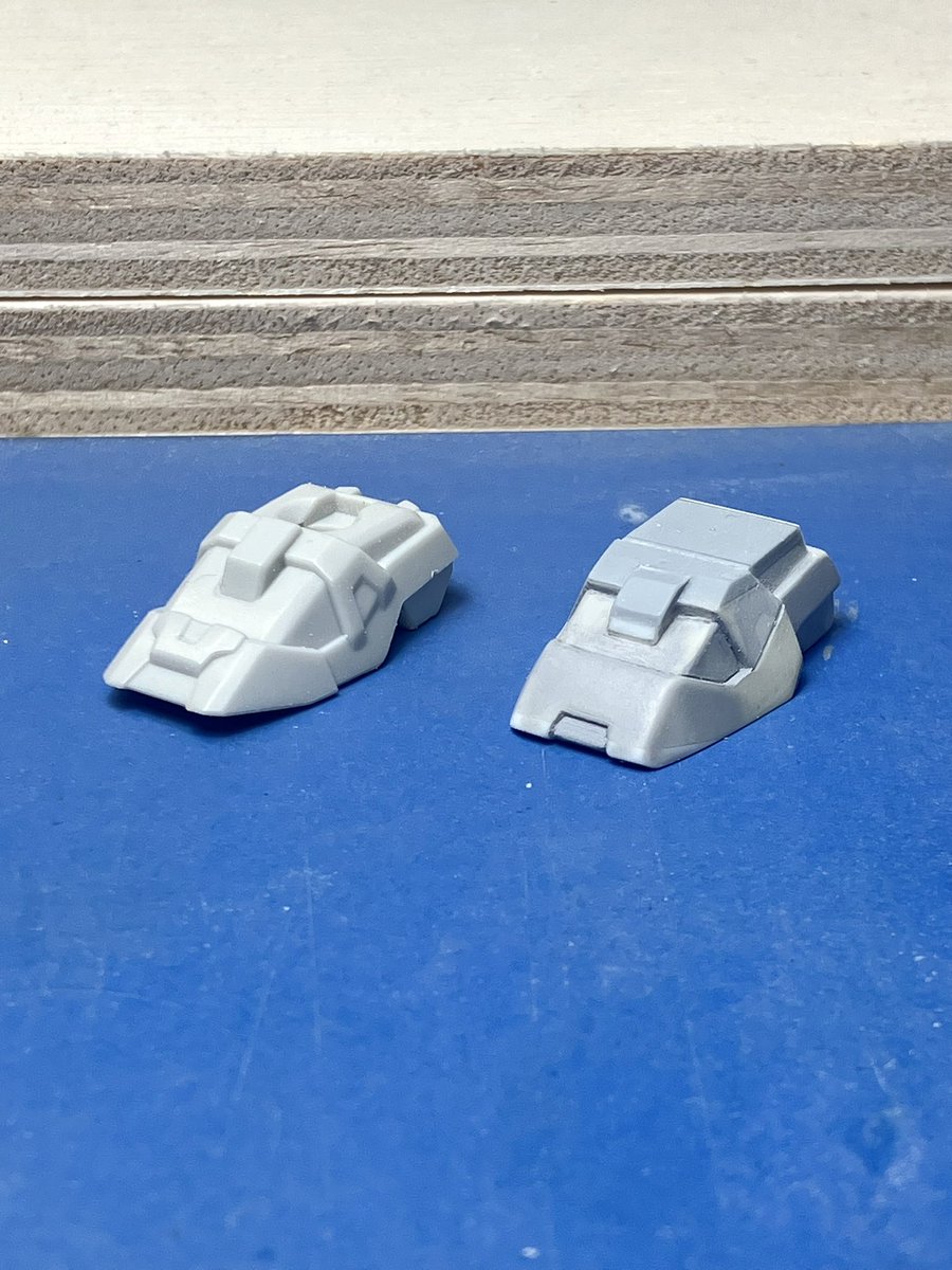 SD νガンダム再開です！
足はモビリティジョイントの物を形状変更しました✨
#俺SD作ってるぜ #SDガンダム
#Gジェネ #BB戦士
