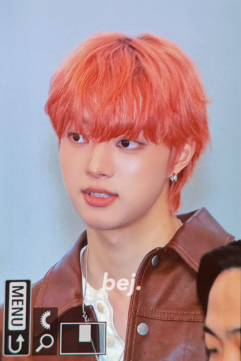 𝗯𝗲𝗷 tweet media