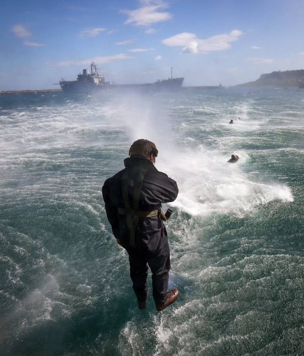 RAF_Luton tweet media