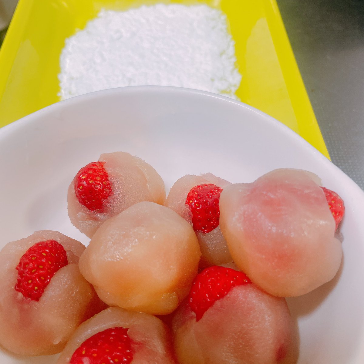miryongjp's tweet photo. 久しぶりのX

こんな時間にいちご大福

#手作りスイーツ
#いちご大福 https://t.co/eIpcUAZm5f