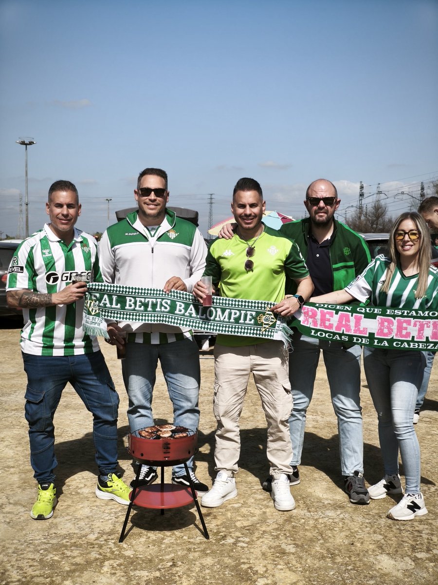 Prederbi 💚 vamos <a href="/RealBetis/">Real Betis Balompié 🌴💚</a> 
#elgranderbi 
#laliga
