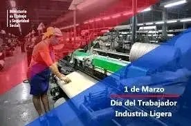 Felicitaciones . Aunque deprimida por limitaciones de recursos para su actividad se mantienen con alternativas.