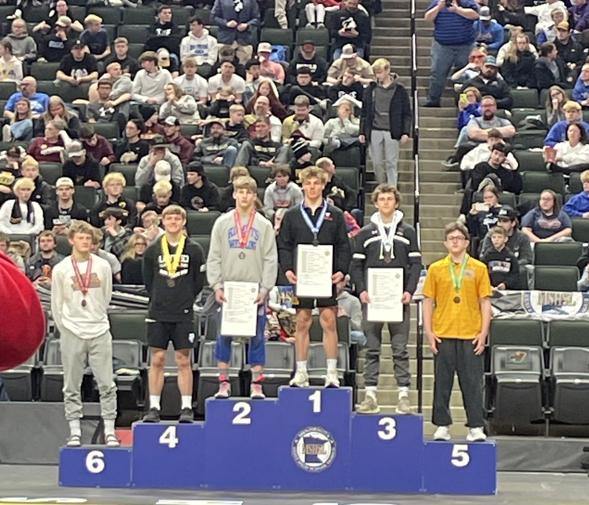 TigersWrestle's tweet photo. That’s a wrap on another season! A section runner-up finish, 6 individual state entrants with 2 place-winners (both 3rd), 21 team wins, school records broken, individual milestones reached, and many other memories. THANK YOU to our fans and families for your continued support! https://t.co/XmN63Hzbgs