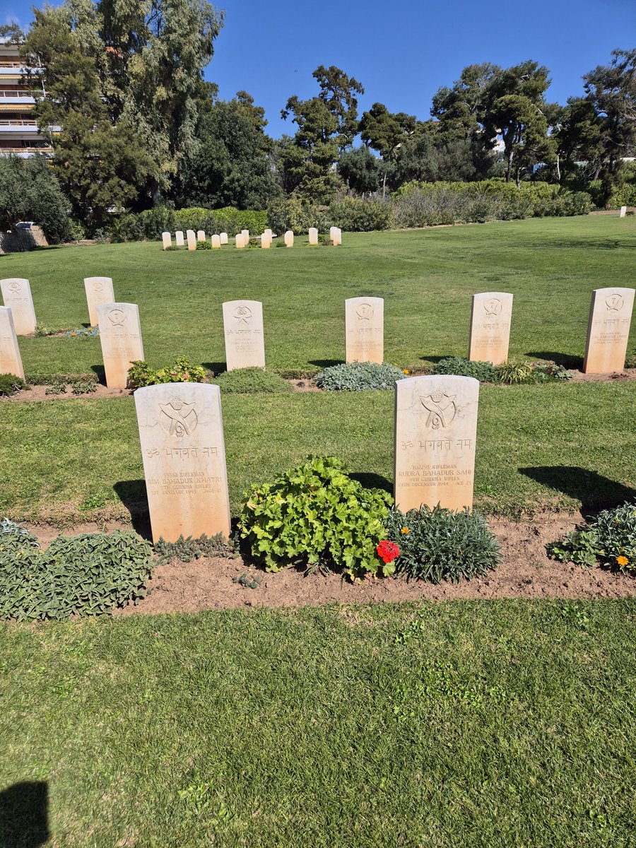 Nikos Sarantakos tweet media