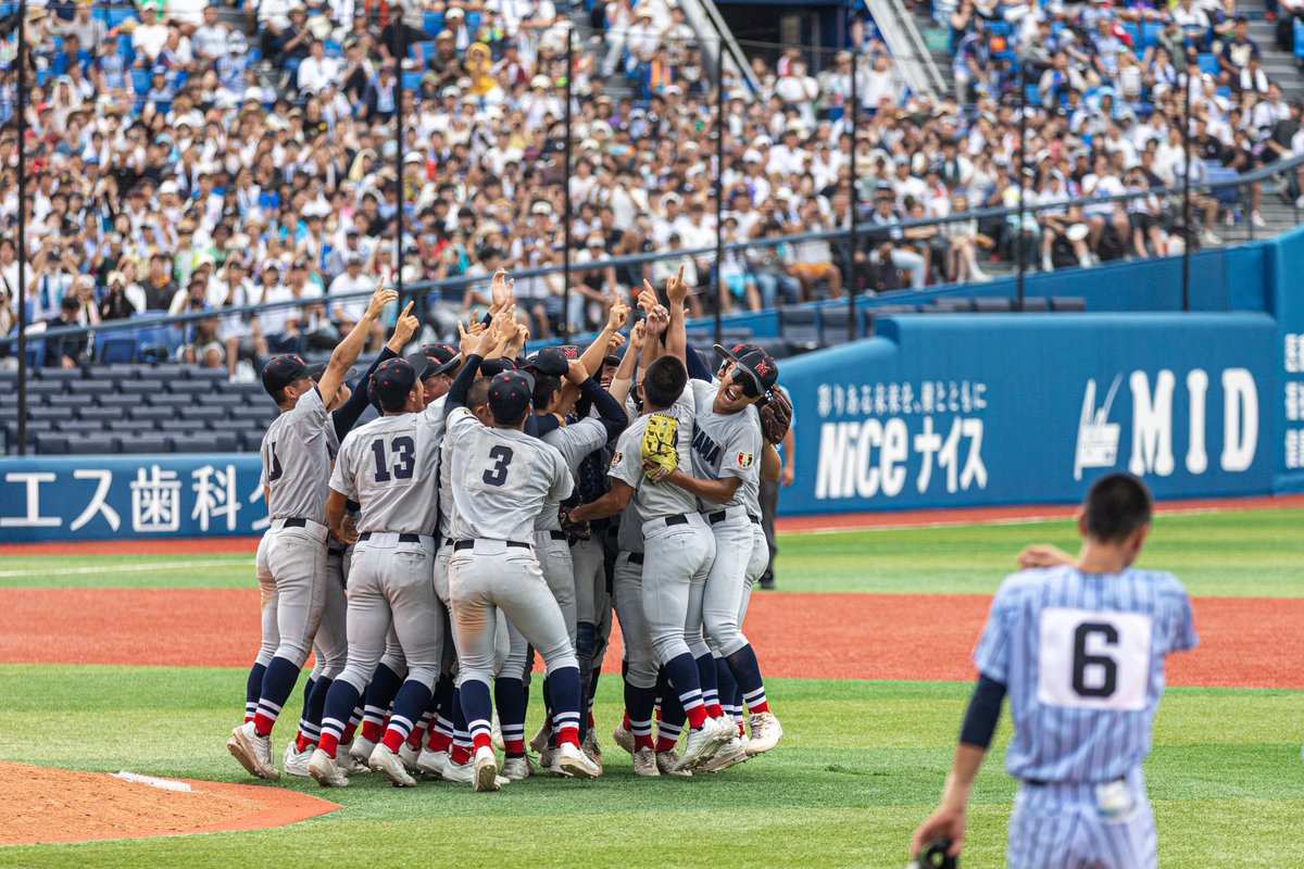 全員で掴み取った栄冠。 誰ひとりとして欠けては掴めなかった栄光。 ご