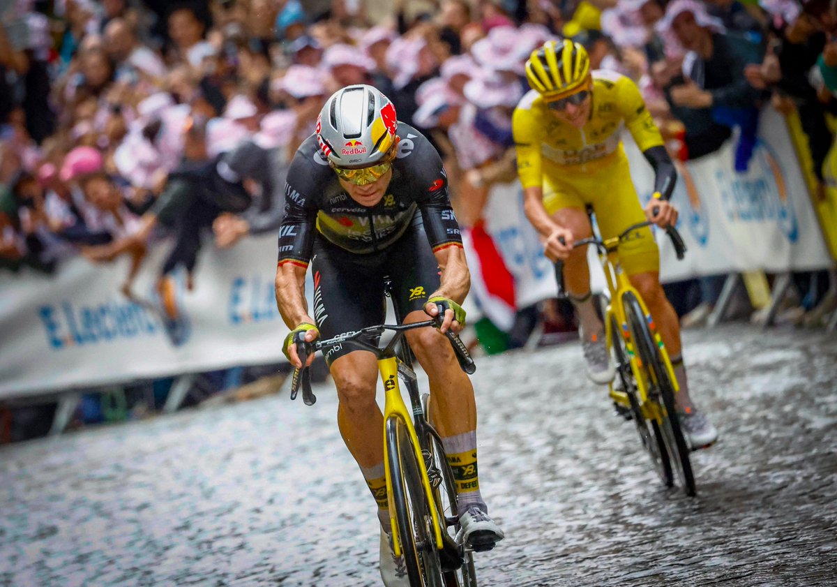 🇳🇱 Visma hopeful 🇧🇪 Van Aert can start season at 🇧🇪 Le Samyn on Tuesday after illness

📰 domestiquecycling.com/en/news/visma-…

📸 Cor Vos