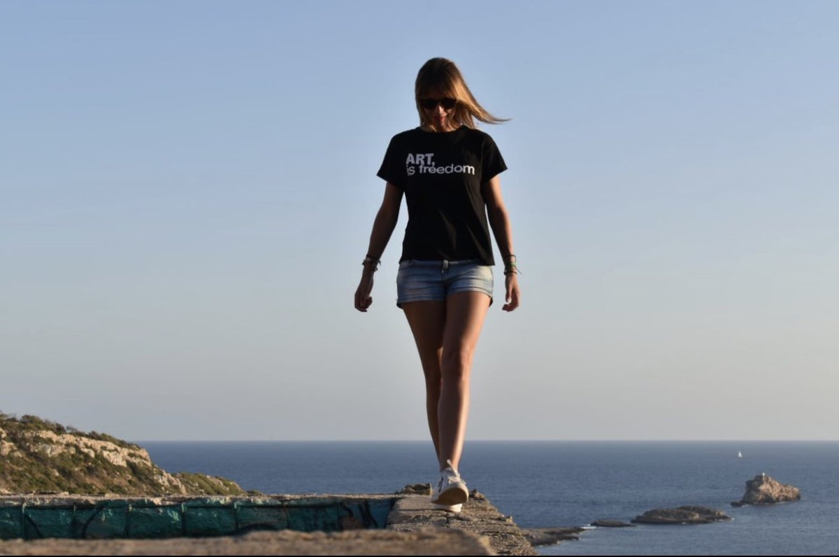 Carmen J. Stark tweet media