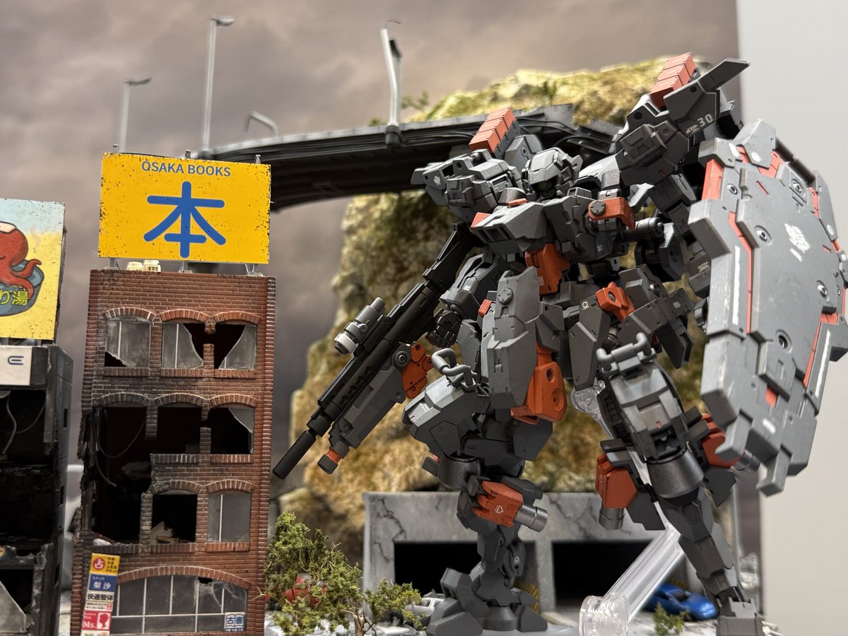 #30MLFESユーザーレポ

戦場になった大阪の街ジオラマ凄かった‼️