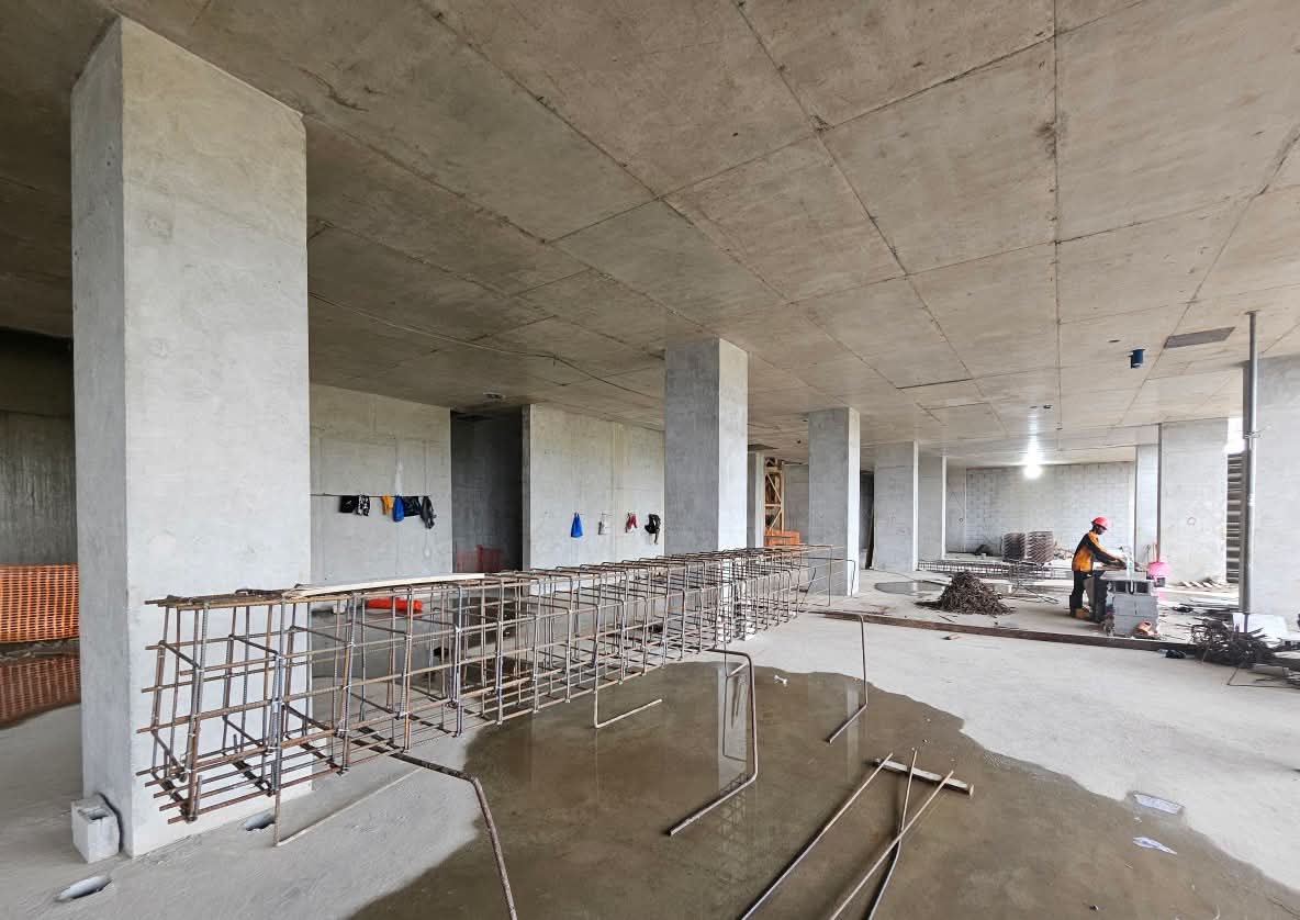 Petit récap' de notre visite de chantiers du jour, dans la ville de Cotonou.
globalarchiconsult.com
© Global Archiconsult - Février 2026
#GlobalArchiconsult #AfricanArchitecture #Cotonou #Benin #AchitectureEpuree <a href="/RomarickATOKE/">Romarick ATOKE</a>