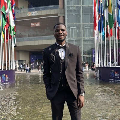 Tawus_Patrick's tweet photo. #NewProfilePic https://t.co/wNJzM9ID7t