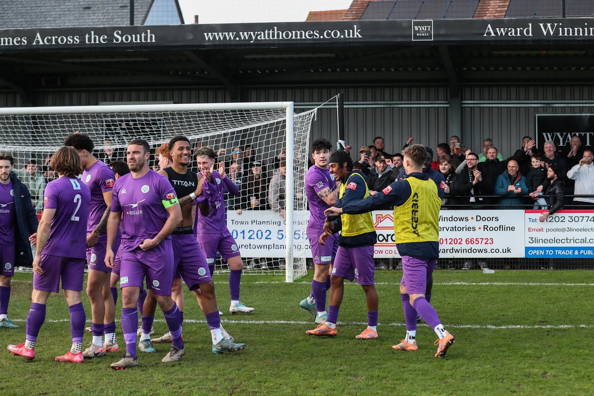 Good morning 😁

📸: <a href="/philstandfield1/">phillip standfield</a>

#WeAreDorch ⚫️⚪️