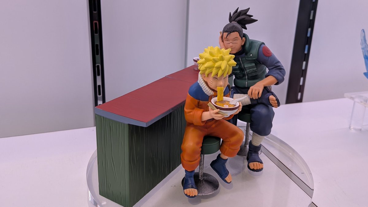 NARUTO 72 series- 16 フィギュア うずまきナルト＆うみのイルカ 3月5