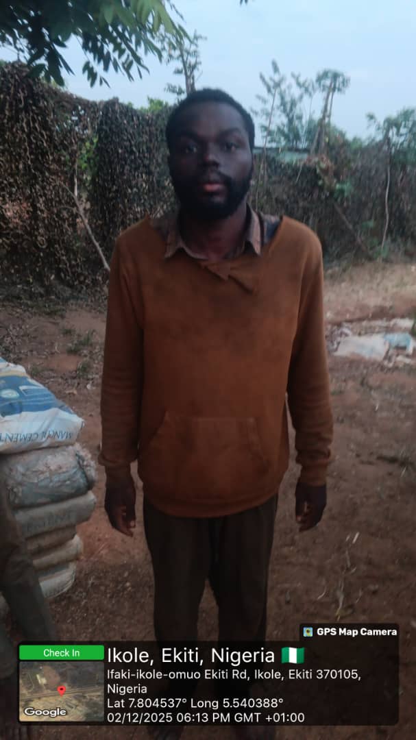 Barristerstreet's tweet image. 🇳🇬 JUST IN: Ekiti Farm Manager Escapes After 42 Days in Captivity, Family Pays 17M Ransom

An Ekiti State farm manager, abducted on October 23, 2025, near the Kogi State boundary, has recounted his harrowing ordeal after spending 42 days in the wilderness following a ransom