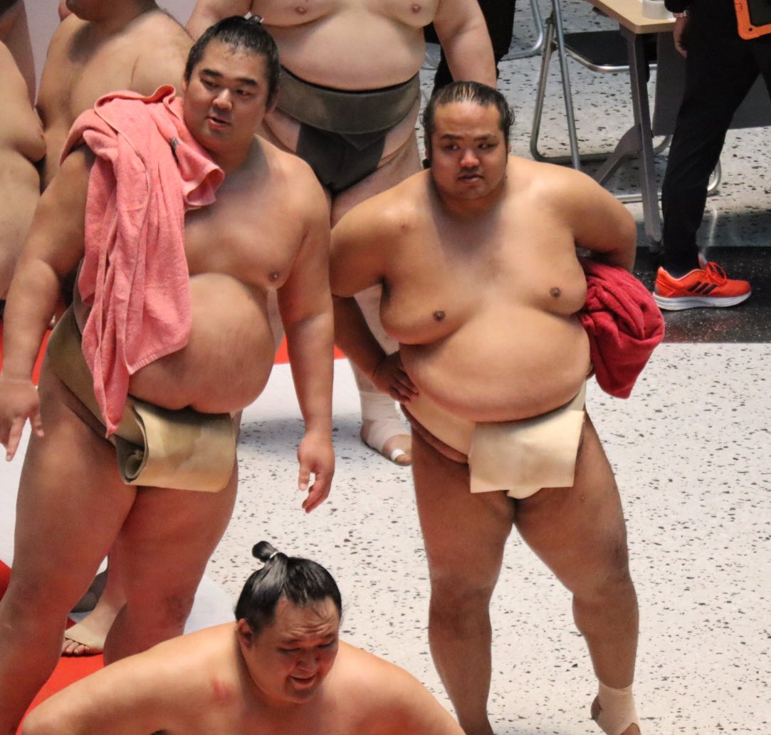 モム (@mom_sumo) / Posts / X