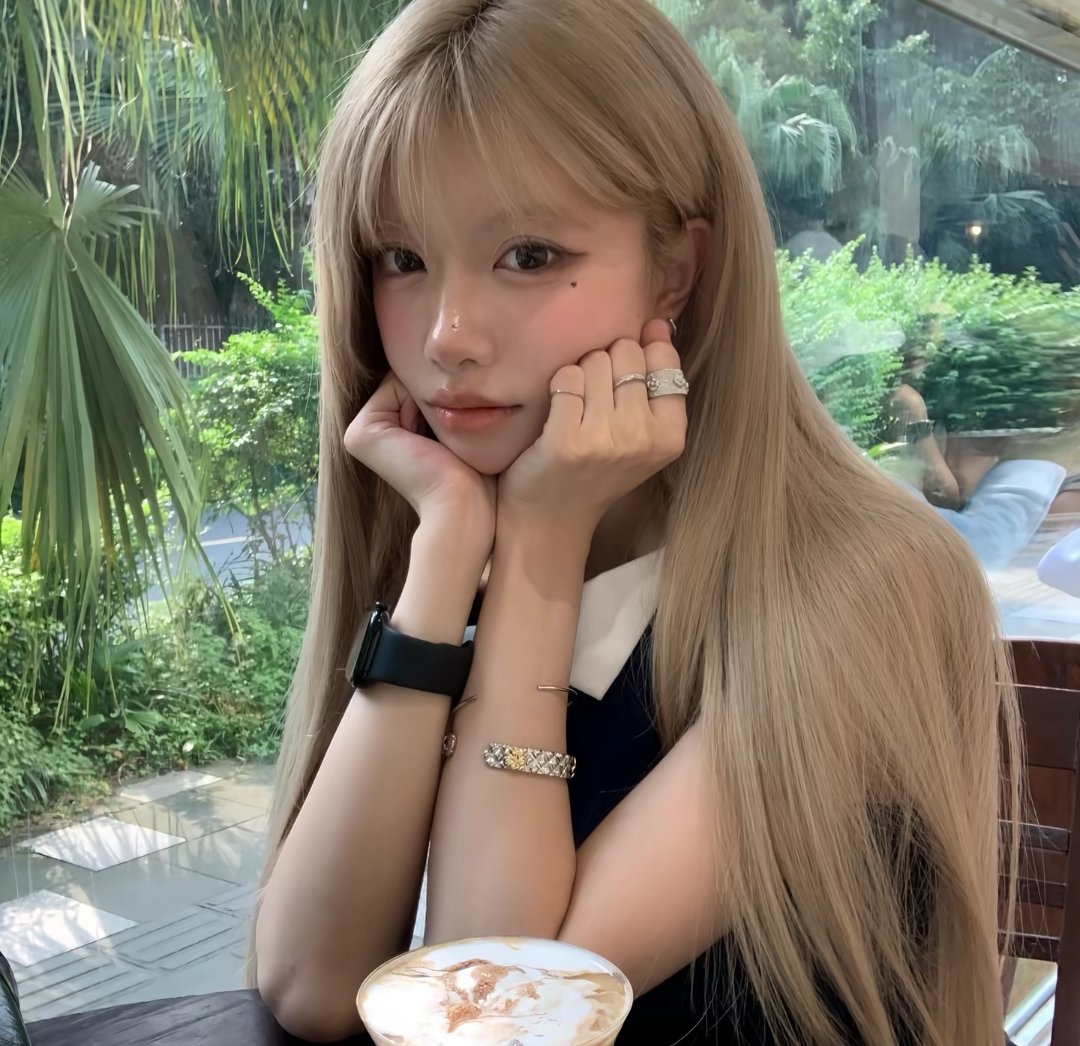 互关的来，有关必回

蓝v互关看到秒回
#互关 #互关必回