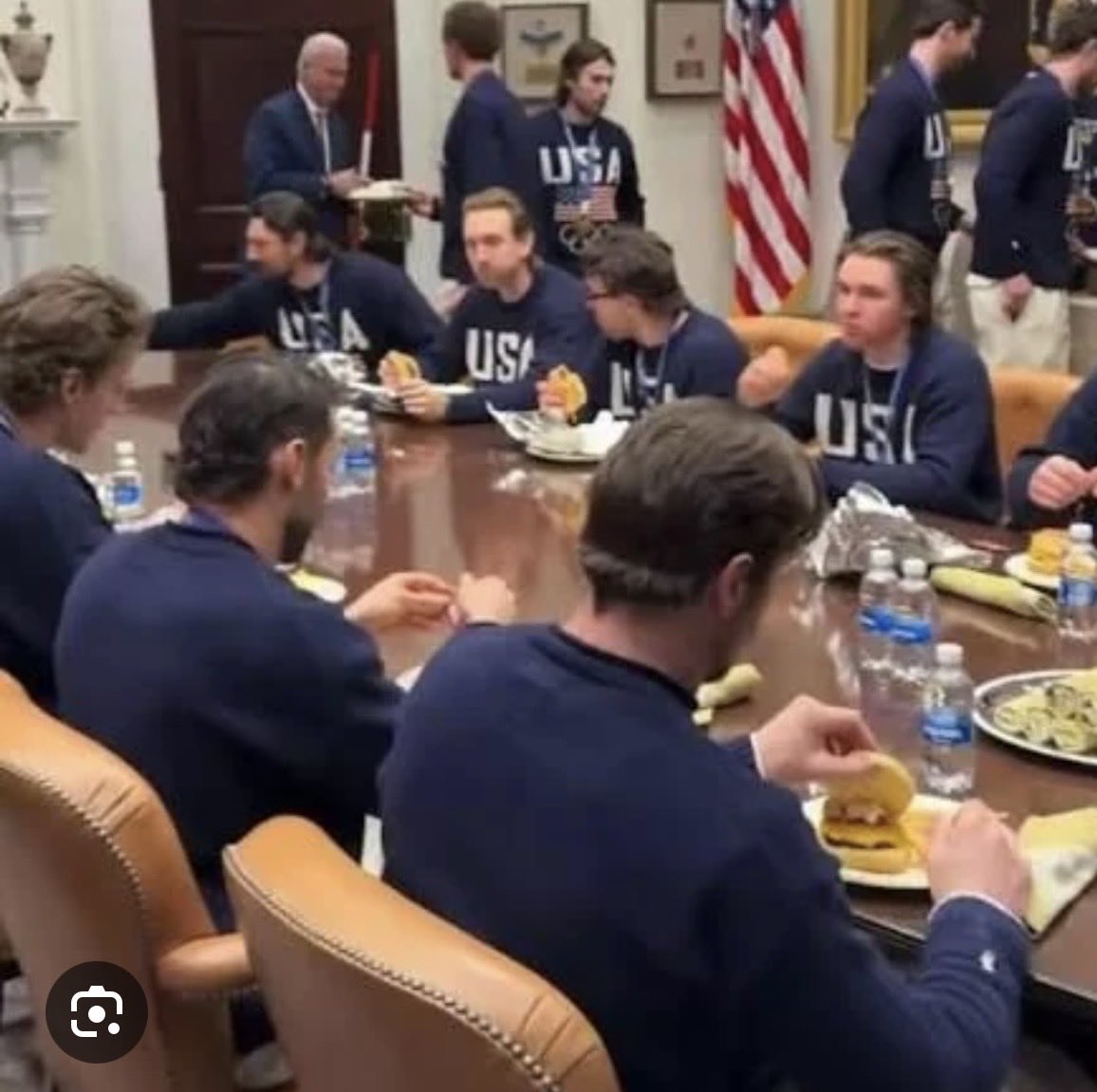 Jennie Parke Matheson💙 tweet media