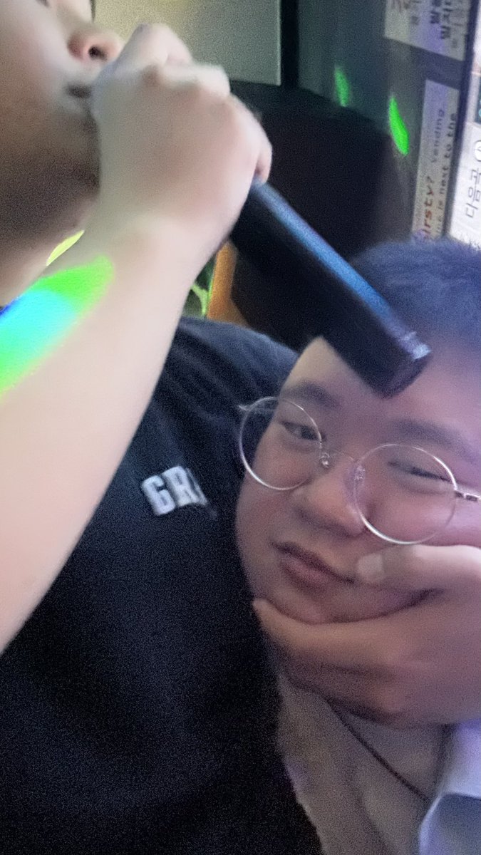 3uh_k's tweet photo. 수박쨈입니다!
신상 스무살!
요즘 대학 생활 기대하고 있어요!
카페가서 이야기 하는거 좋아해요!
#게친소 #07게이 https://t.co/uaYxoJOeIx