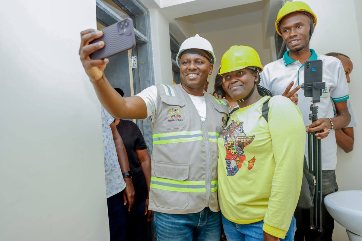 joelbroownii's tweet photo. Murangโaโs broader plan to construct 10,000 housing units by 2027 signals long-term commitment to reducing the regional housing deficit.
Building Dreams
#MurimaRising
Boma Yangu Kikuyu https://t.co/sPzCS1Tc1f