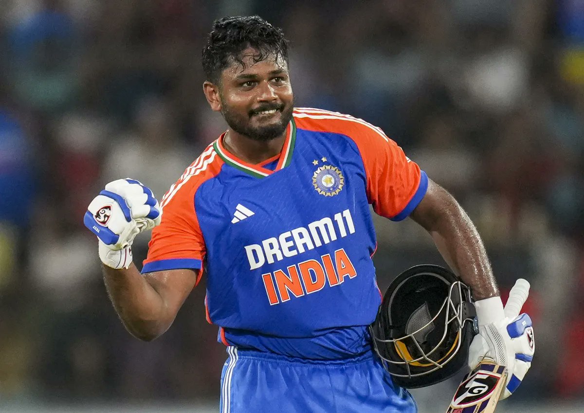 🚨 GIVEAWAY ALERT 🚨

Predict Sanju Samson's score against West Indies. Lucky winners with right answer will give me 500 Rupees each. 

RULES:- 
Must follow - <a href="/parasVK/">Paras</a>
• Like &amp; RT this tweet.