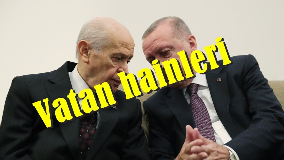 ABD'nin piyonları Erdoğan ve Bahçeli ABD ve İsrail'e

20 yıl önce Irak'ı, 
10 yıl önce Libya'yı ve 
1 yıl önce Suriye'yi parçalattılar.
Şimdi İran'ı, gelecekte de 
Türkiye'yi parçalatacaklar.

İran Tahran Tel Aviv Mossad Trump İncirlik Hamaney Netenyahu Güney Kıbrıs