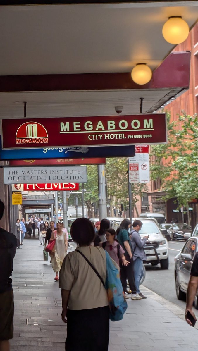 Warwick Anderson tweet media