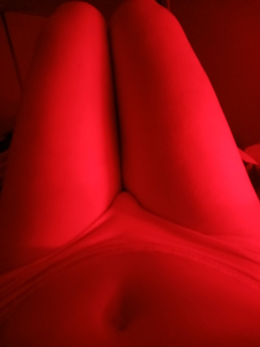 twink_boy17's tweet photo. hi
#thickthighs #femboythighs #femboy #twink #adltwink #gay #sis #sissy https://t.co/MV9gimEXlN