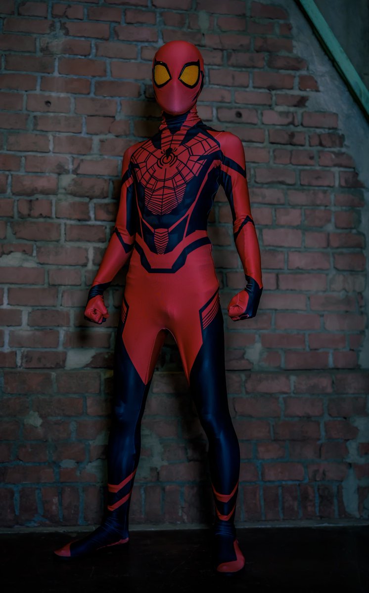 ただのちょっと変わったスパイダーマンだよ　　え？知らない？！

#スパイダーバース2026
📸 <a href="/bnao70701/">𝕟𝕒𝕠.𝕝𝕚𝕗𝕖𝕤𝕥𝕪𝕝𝕖(ナオ)📸</a>