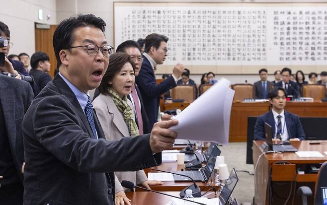 𝙆𝙞𝙢 𝙃𝙤𝙣𝙜𝙩𝙖𝙚 tweet media