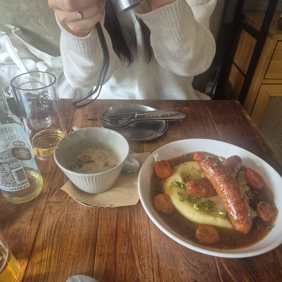 KimAutomne tweet media