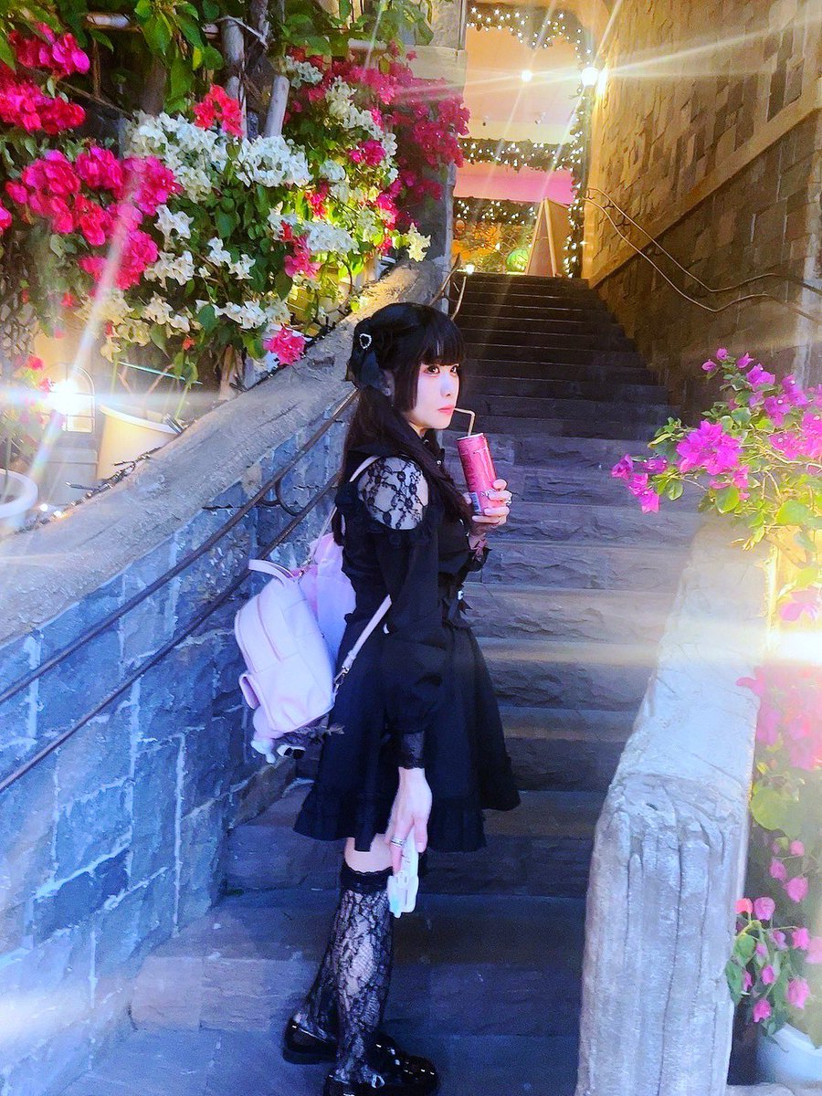 これは懐かしいお写真！ 友達が撮ってくれたのだけど ライト🔦がいい