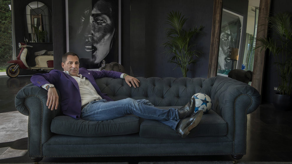 Que este señor siga teniendo poder de decisión deportiva en nuestro club es un insulto mas al zaragocismo. FUERA YA DE NUESTRO CLUB!!! BASTA DE INCOMPETENCIA
<a href="/RealZaragoza/">Real Zaragoza</a> 
#AGUILARDIMISION
#ZARAGOZAMERECEMAS