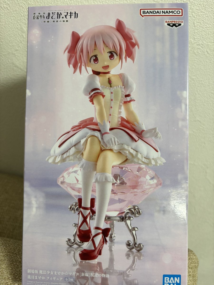 情報求む】 まどかとさやかのフィギュアが座ってるクリスタル台座が